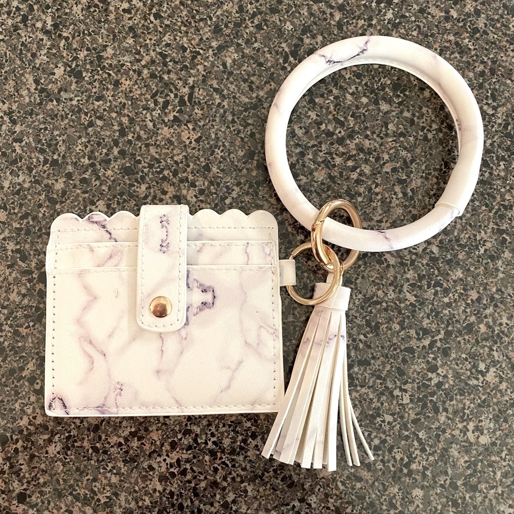 Wristlet